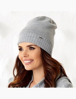 Dámska zimná čiapka VENLA