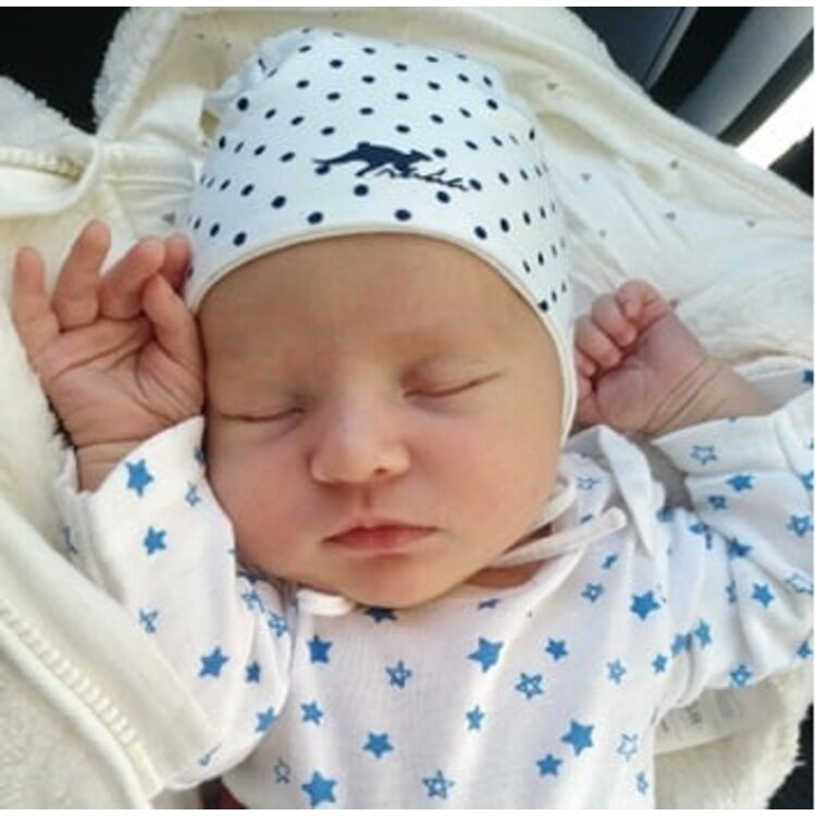 Čiapka pre bábätko ILKA Dots Čiapka pre bábätko ILKA Dots