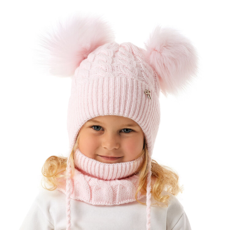 Zimná čiapka a tunel Sanna